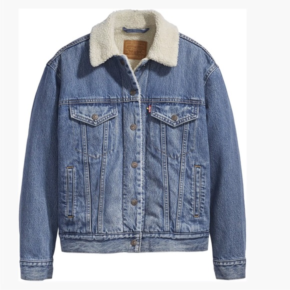 ❌ SOLD ❌ Levi’s Ex-Boyfriend Sherpa Trucker Jacket - Picture 2 of 11